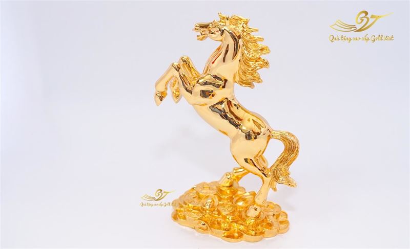 Ngựa Xích Thố trong Tam Quốc Diễn Nghĩa: Chiến Mã Anh Hùng và Biểu Tượng Của Sự Trung Thành