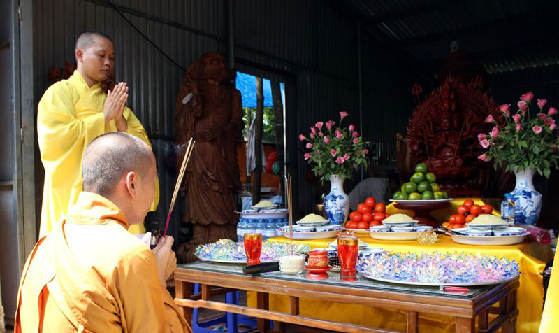 cách khai quang điểm nhãn