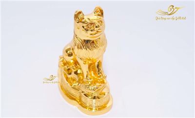 Ý nghĩa linh vật tượng mèo mạ vàng trong phong thủy 
