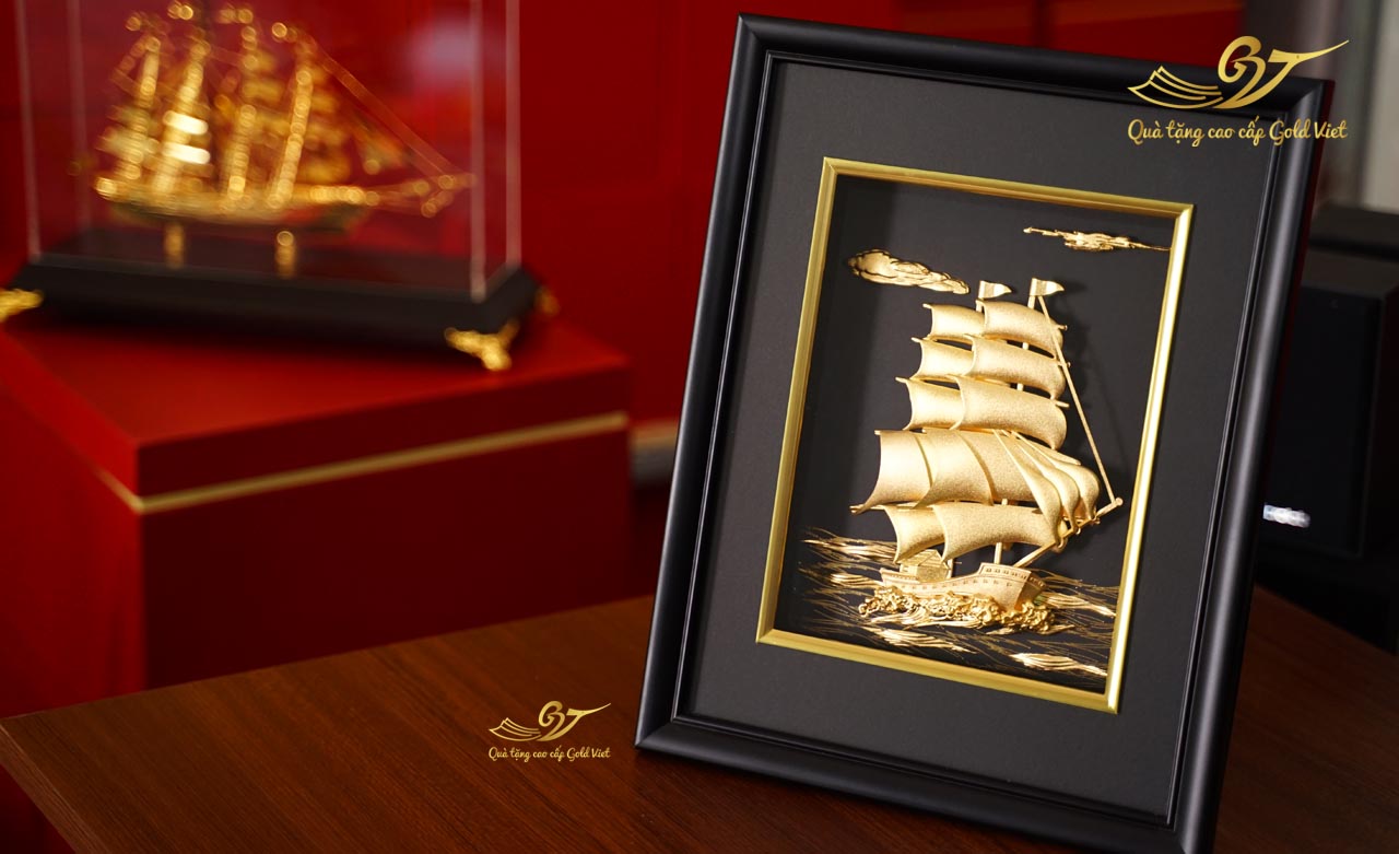 Tranh Thuyền Đúc Đồng Mạ Vàng - Tranh thuận buồm xuôi gió mạ vàng (kiểu 2)