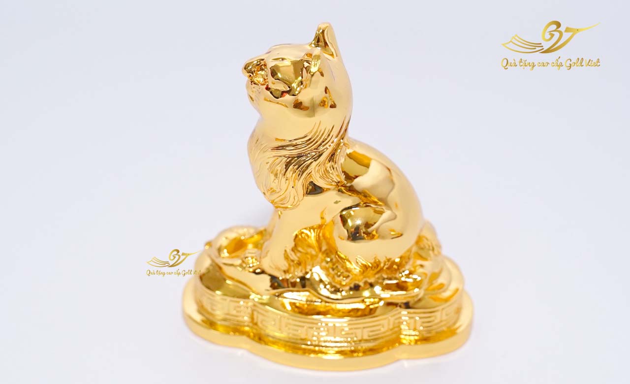 Tượng mèo phong thủy mạ vàng của Go​ld Việt